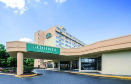 Khách sạn La Quinta Inn & Suites Secaucus